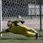 A pedido de Carpini, Vitória encaminha contratação de goleiro revelado no São Paulo