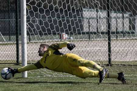 Thiago Couto durante treino do Sport