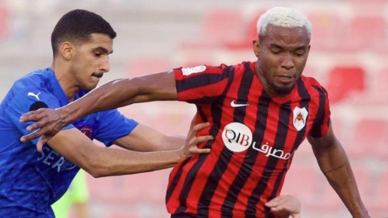 Torcida do Cruzeiro 'invade' redes de Thiago Mendes e faz pedido