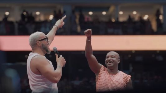 Belo e Thiaguinho dividem o palco pela primeira vez em Belo Horizonte