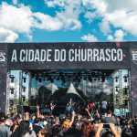 Com entrada gratuita, 'Festival Na Brasa' traz churrasco e música para BH