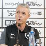 Tiago Nunes é apresentado e explica principal desafio no Botafogo
