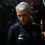 'Nada vai convencer o torcedor a ter esperança', diz técnico do Botafogo