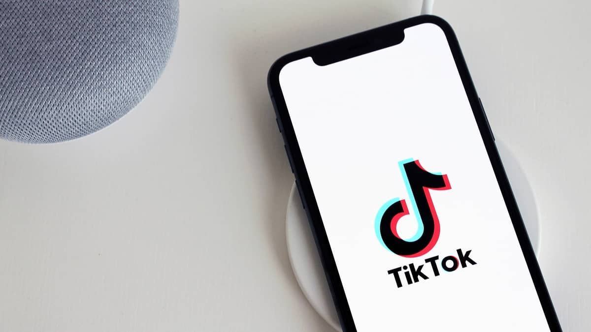 TikTok sabia dos riscos do aplicativo para a saúde mental de jovens, diz documento
