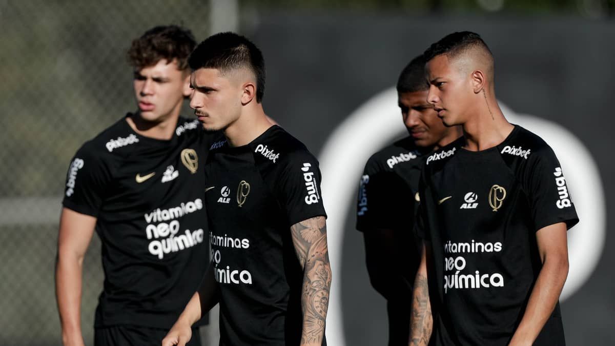 Corinthians finaliza preparação para encarar o Liverpool