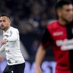 Corinthians visita o Newell's visando quartas da Sul-Americana