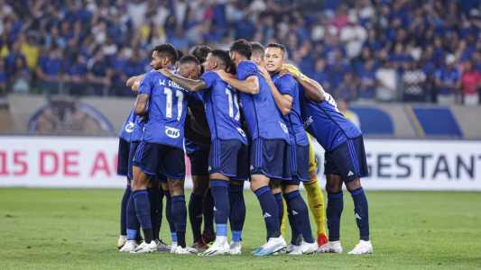Time do Cruzeiro contra o Corinthians na Série A