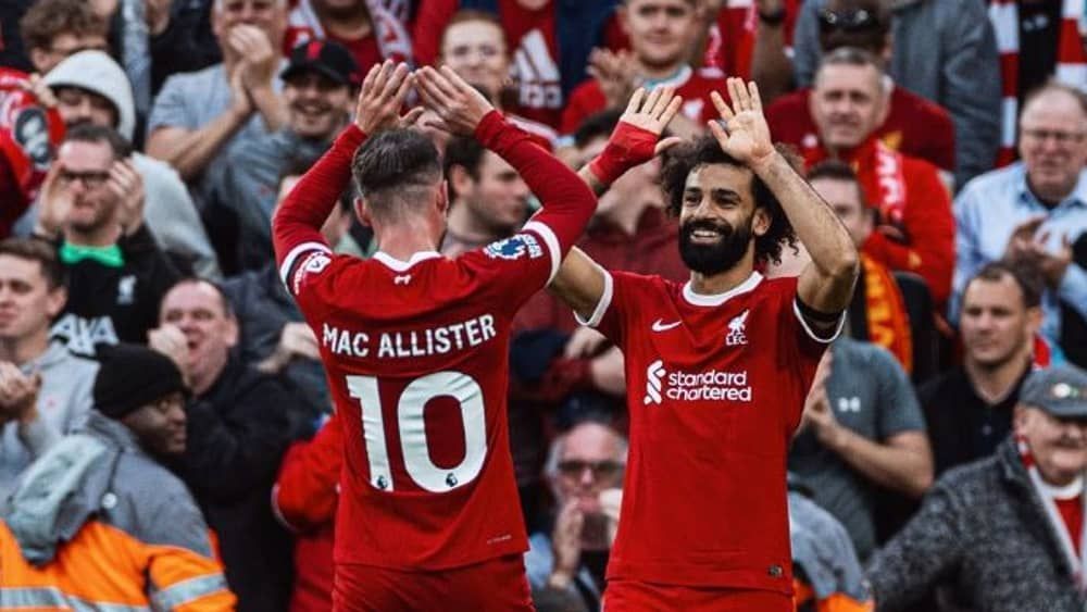Liverpool goleia Nottingham Forest e se recupera na Premier League