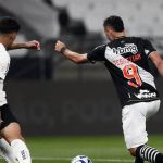 Vasco e Corinthians definem escalações para decisão no Brasileiro