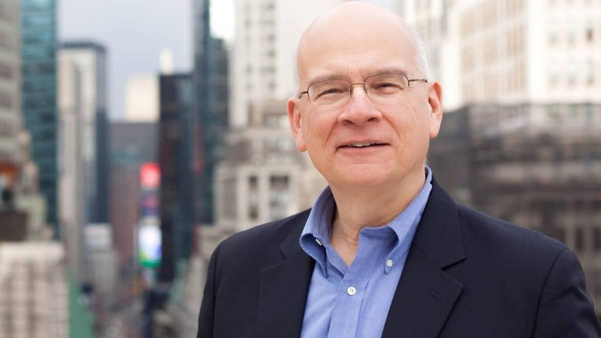 Morre Tim Keller, pastor e teólogo norte-americano