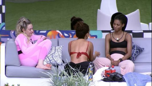 Tina e Domitila conversaram na tarde desta terça-feira (24)