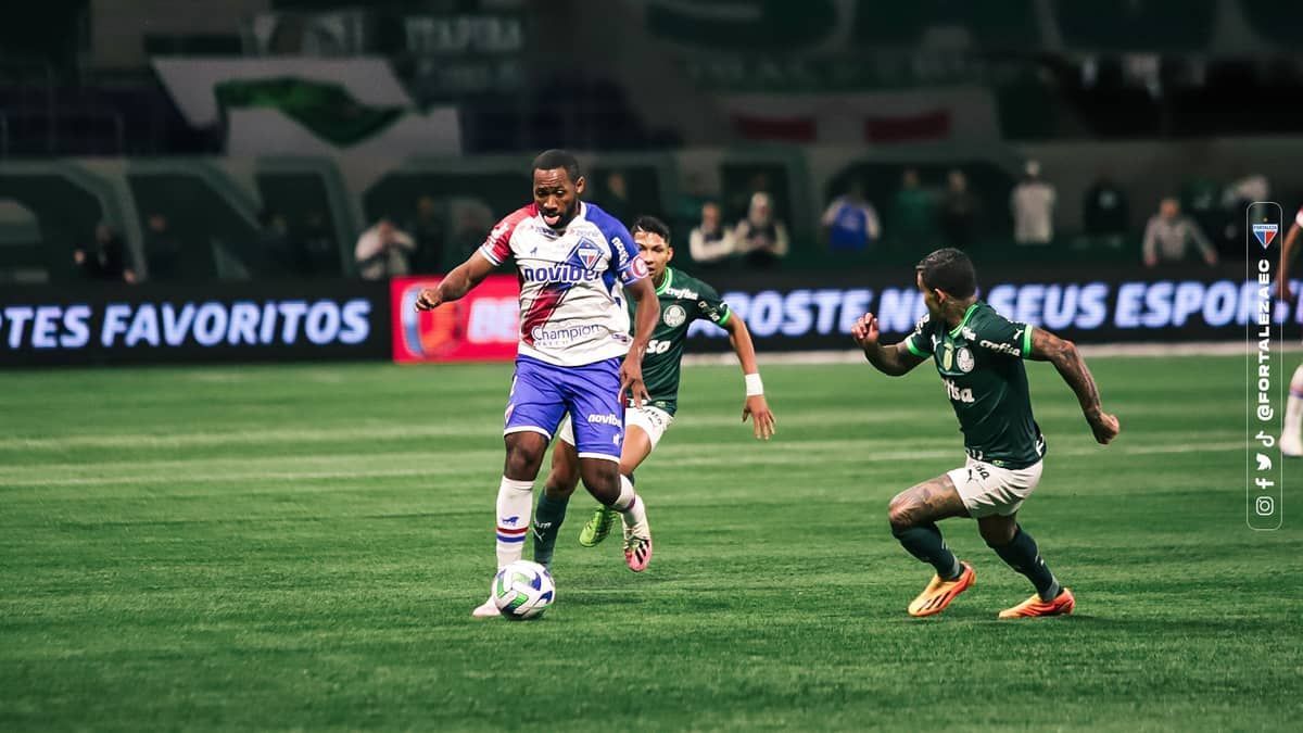 Capitão do Fortaleza reclama de pênalti para o Palmeiras: 'Var deveria ter atuado'