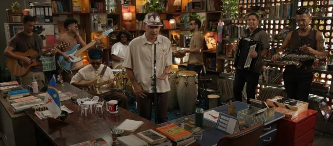 Tiny Desk Brasil recebe João Gomes em seu primeiro episódio