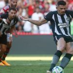 Flamengo 2 x 3 Botafogo: gols e melhores momentos do jogo pelo Brasileiro