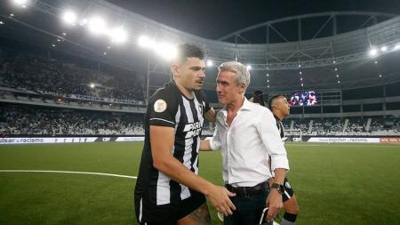 Tiquinho Soares e Luís Castro, dois líderes do Botafogo
