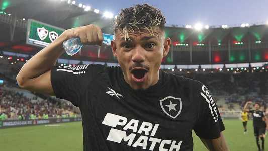 Tiquinho Soares é o grande nome do Campeonato Brasileiro