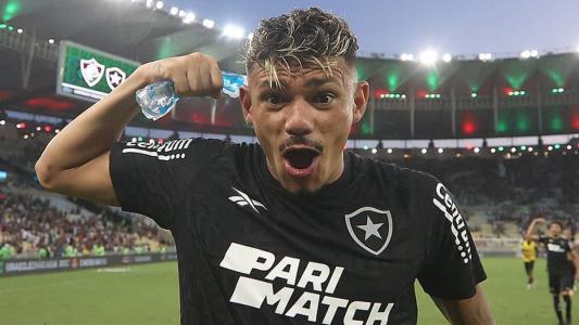 Tiquinho Soares é o grande nome do Campeonato Brasileiro