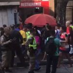 Homem é baleado por policial penal em frente a lanchonete no Centro de BH