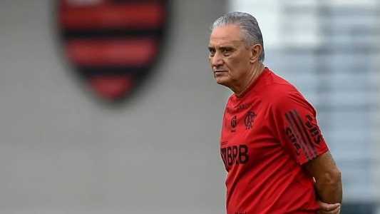 Tite durante treino do Flamengo