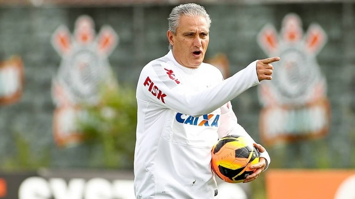 Site de probabilidades aponta Tite como favorito para assumir Corinthians