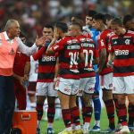 Tite exalta desempenho do Flamengo no clássico e o Fluminense de Diniz