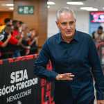 Tite assume papel de 'avô' e faz apelo à torcida do Flamengo após derrota