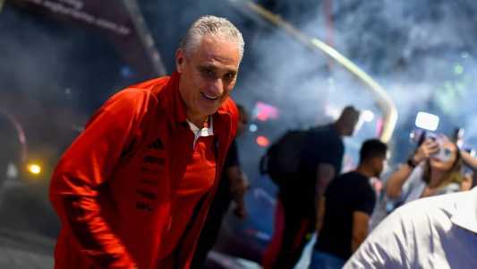 Tite na chegada do Flamengo em Belo Horizonte
