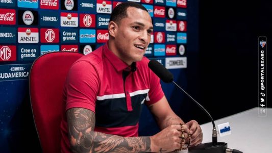 Titi, em entrevista coletiva concendida nesta terça-feira (23), em Fortaleza