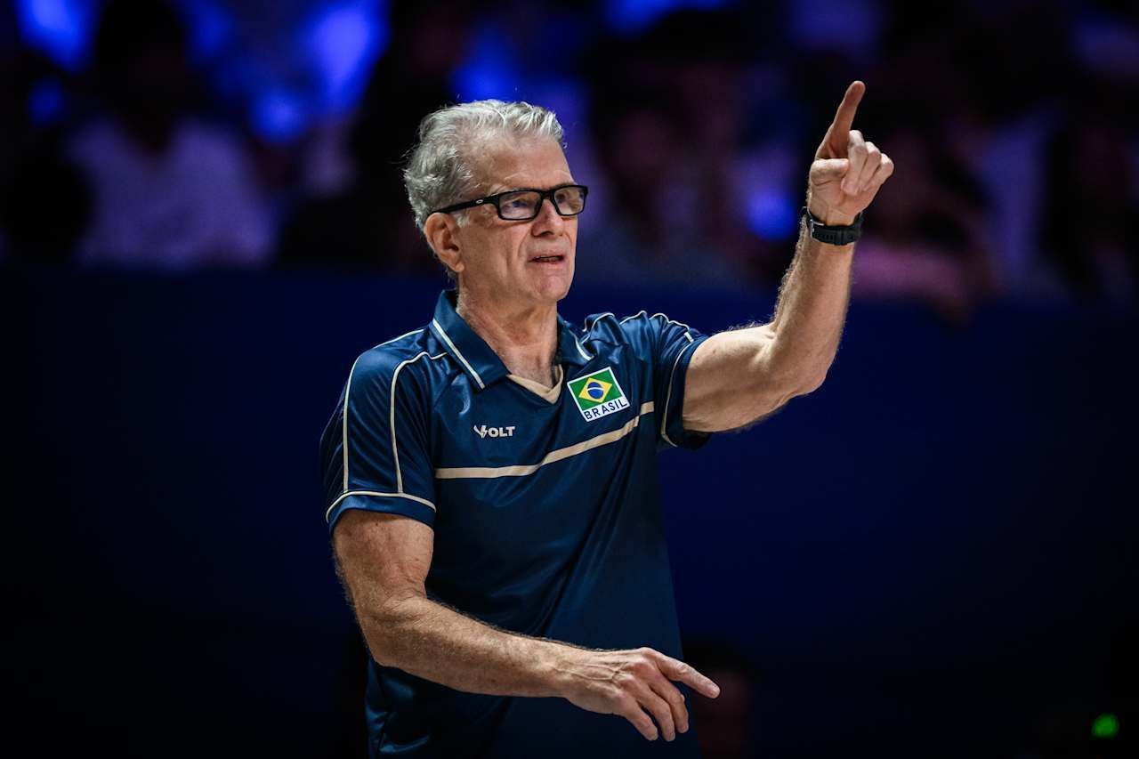 Bernardinho define os 14 convocados do Brasil para Mundial de Vôlei Masculino
