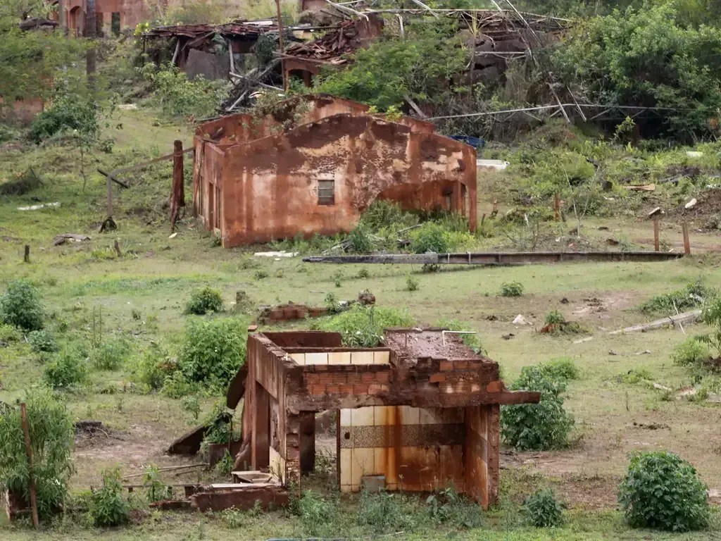 Tragédia de Mariana: União pede bloqueio de R$ 79,6 bilhões de Samarco, Vale e BHP