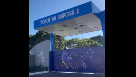 Toca da Raposa foi invadida nesta segunda-feira (23)