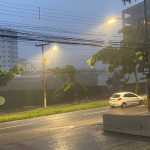 Chove forte em Belo Horizonte e cidade tem pontos de interdição: veja vídeos