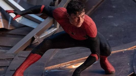 Tom Holland como Homem-Aranha em filme