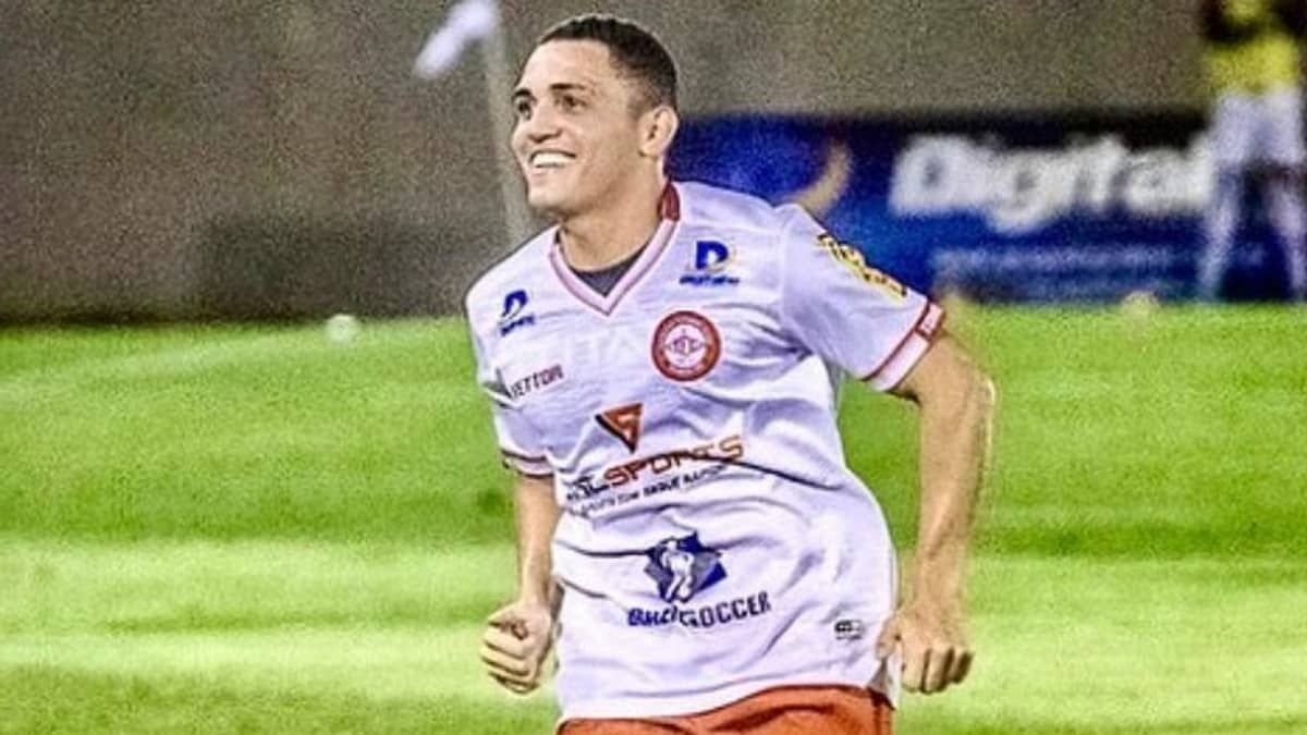 Atacante do Tombense projeta duelo contra o Londrina: “Jogo importante para os dois lados!”