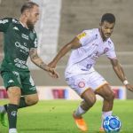 Sem vencer há 8 partidas, Tombense recebe líder Vitória pela Série B