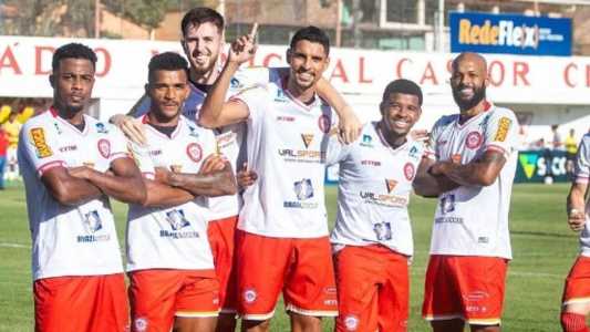 Tombense recebe o Vitória na Série B