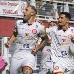 Tombense visita Chapecoense na luta contra o rebaixamento pela Série B do Brasileirão