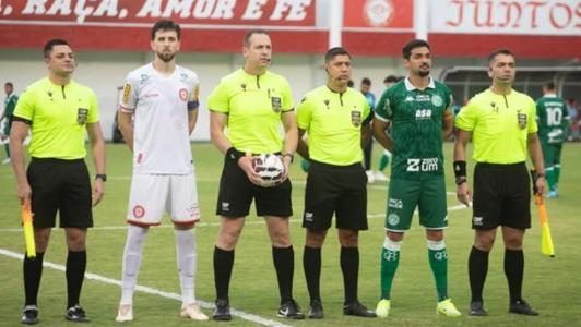 Tombense e Guarani em partida deste sábado (30) pela Série C do Brasileirão