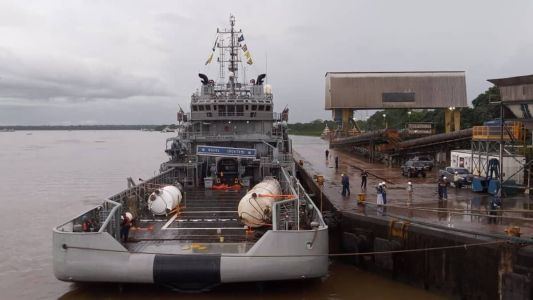 Toneladas de oxigênio chegam ao Amapá nesta terça-feira (23).