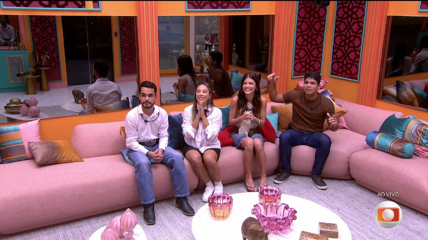 Tadeu Schmidt anuncia fim de dinâmica no BBB 25 e participantes reagem
