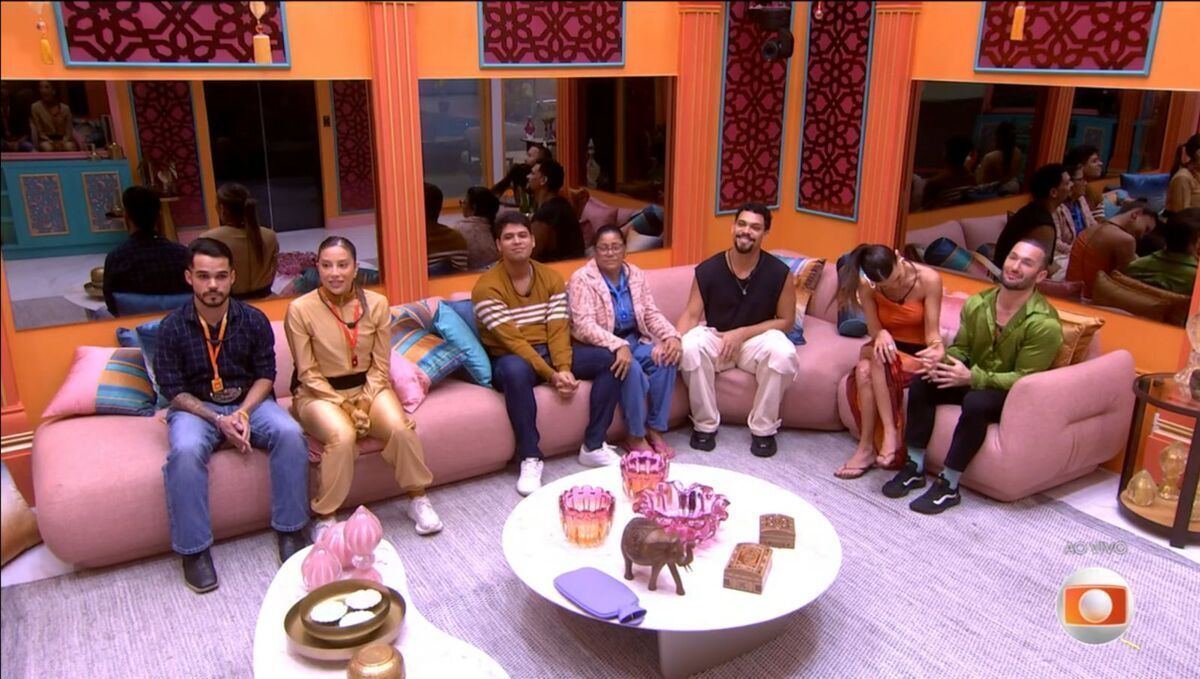 'Pool party': participantes são surpreendidos com festa temática no BBB 25