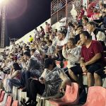 Villa Nova x Cruzeiro: chuva 'muda figurino' de torcedores em jogo pelo Mineiro