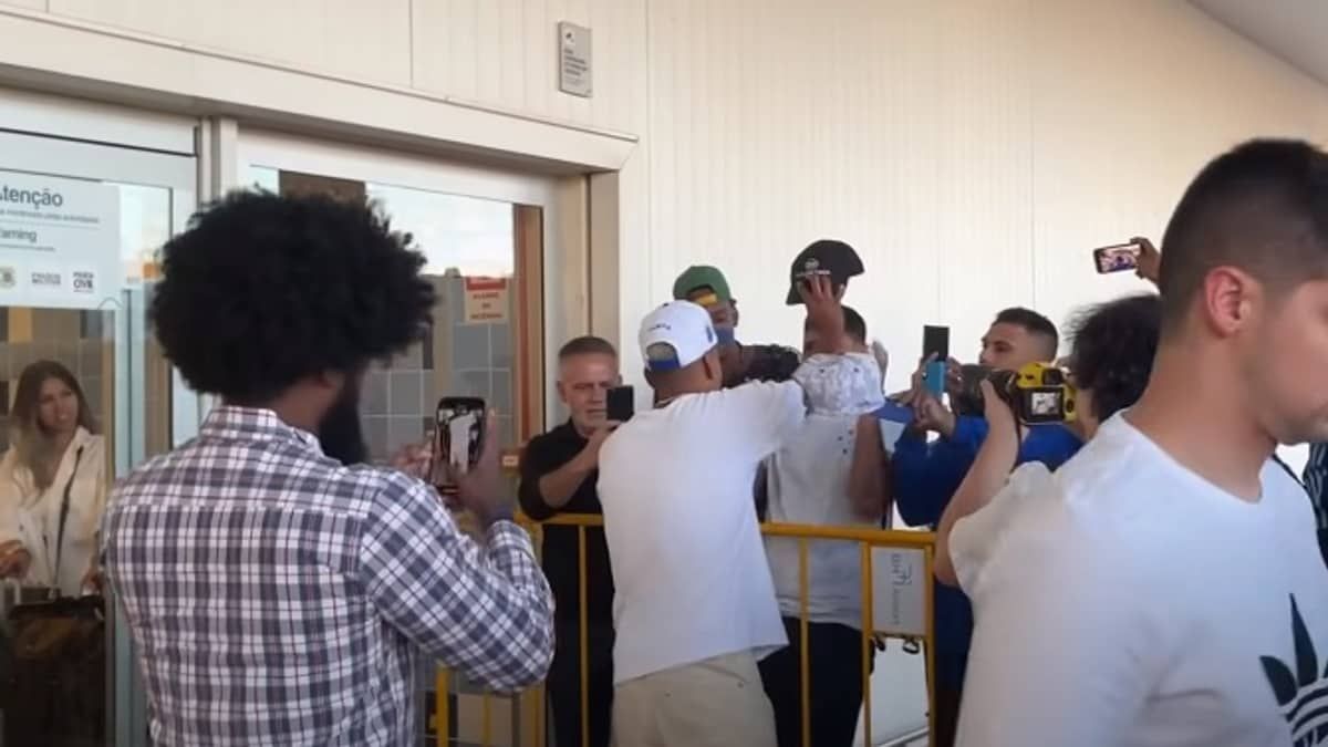 Cruzeiro: torcedor que ganhou boné de Matheus Pereira pede novo encontro