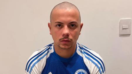 João Pedro Palhares, conhecido como Balada, raspou a cabeça após Atlético 2 x 1 Cruzeiro
