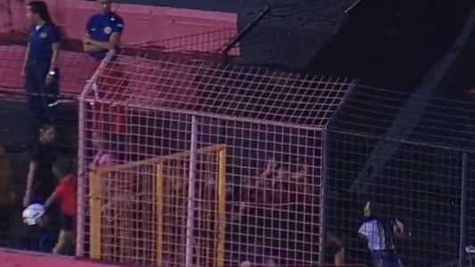 Torcedoras trocaram tapa na divisória