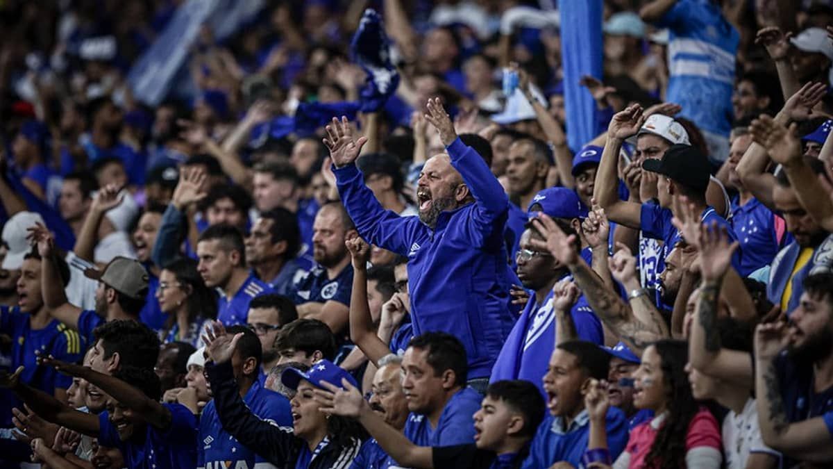 Machado elogia torcida do Cruzeiro antes de reencontro com o Mineirão
