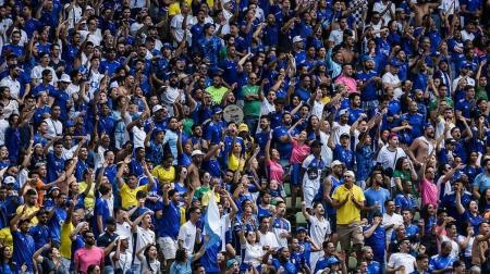 Torcedores do Cruzeiro lotaram Independência contra o Athletic