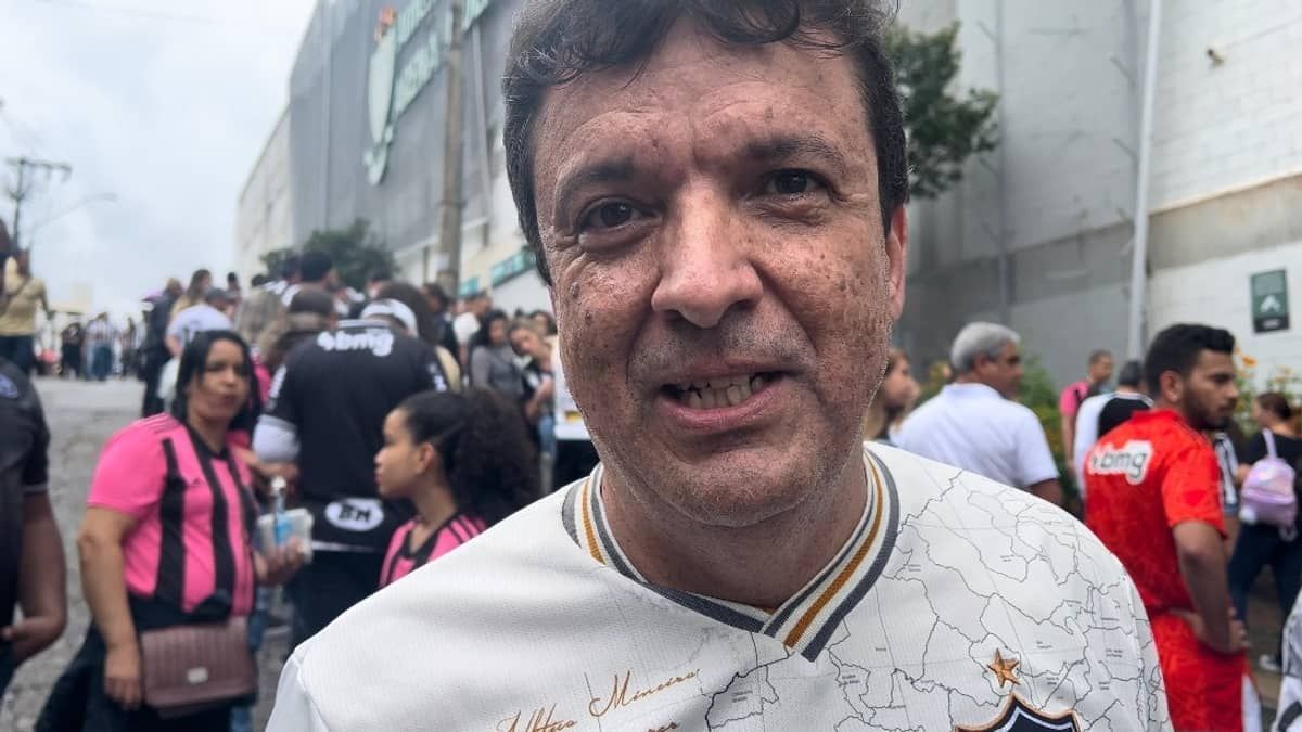Com saudade do Atlético, torcedores ignoram chuva para ir à estreia do time em 2023