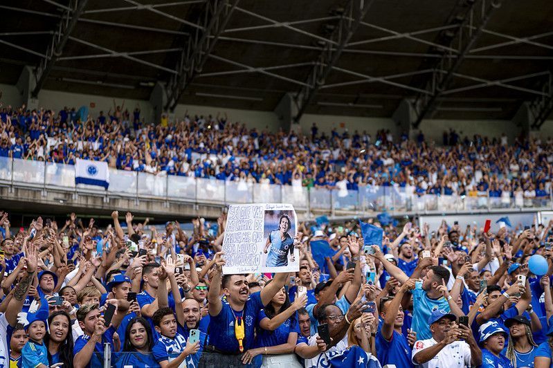 Cruzeiro manda recado à torcida após perda de título para o Atlético no Mineirão