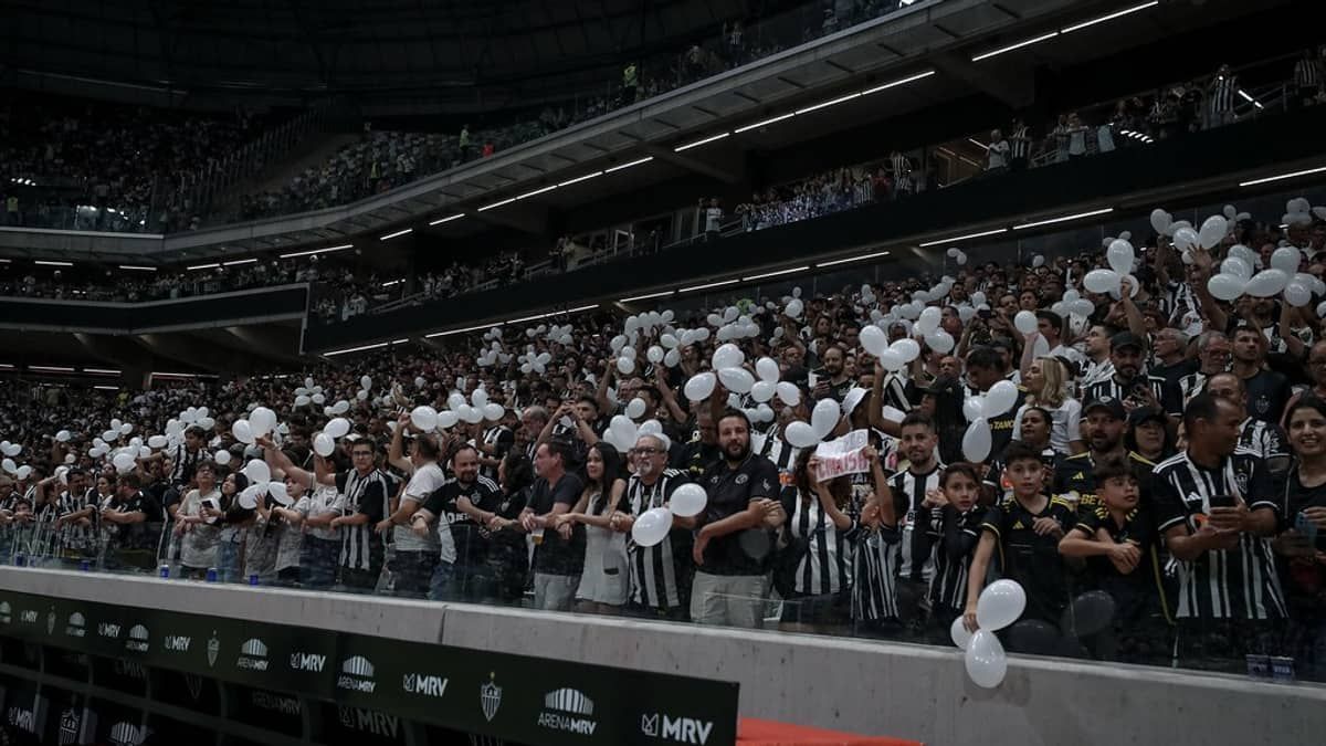 Atlético vende mais de 34 mil ingressos para jogo contra o Coritiba na Arena MRV